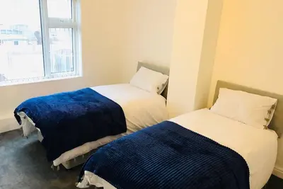Image de 4 Bedroom Lovely home in Loughborough town & Uni