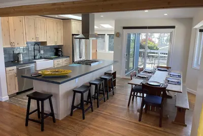 Image de Elegant but practical retreat to maximize your enjoyment in beautiful Hmb