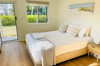 Image de Ground Floor with Water Views