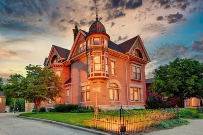 Image de Luxury Historic Escape | Whole House Sleeps 18 | Walkable Location