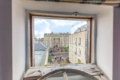 Image de Walk to Windsor Castle from a Charming Period Townhouse