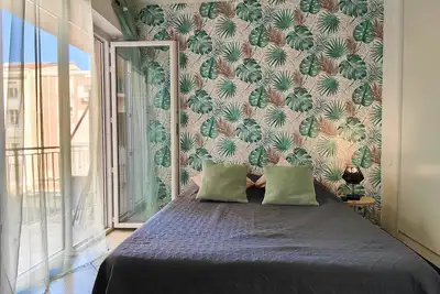 Image de Joli Studio Confort Pour 2 Dans Le Centre Ville