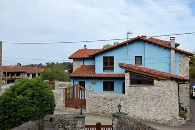 Image de Casa Para 12 Personas En Llanes