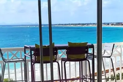 Image de Studio Ocean Sunrise, breathtaking sea view, swimming pool on Orient Bay beach