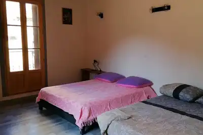 Image de En Provence A Mollans Studio Et Appartement