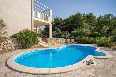 Image de Villa Sonia with private pool, 4 bedrooms and beautiful garden