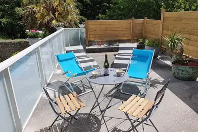 Image de Breizhen, maison typique pour 4 personnes, jardin clos et fleuri, proche plage