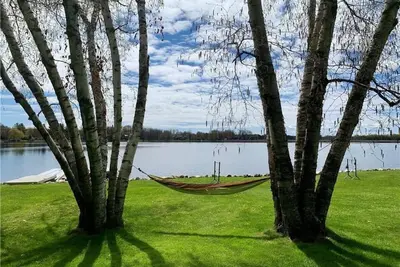 Image de Beautiful 4 Bedroom Cottage on BuckHorn Lake