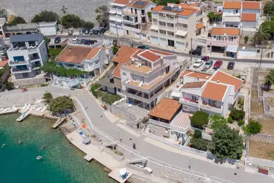 Image de Apartments Knežević - Studio Apartment with Balcony and Sea View 23