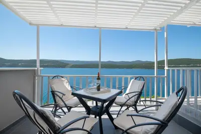 Image de Apartments Lukrecia - One Bedroom Apartment with Sea View (12)