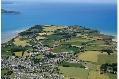 Image de Villa moderne et neuve de plein pied proche de la mer