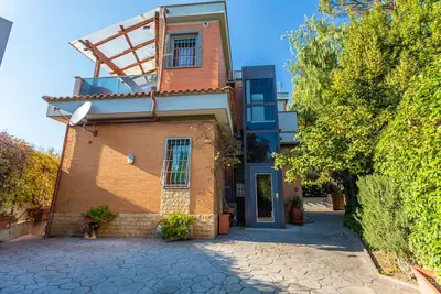 Image de Spacious 4 Bdr with Private Parking