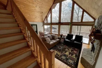 Image de Peace, Quiet, Nature, Rivers, Mountains, Hiking & a Park-like fenced yard.