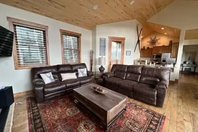 Large Luxury 4 Br Lake Dillon Home Walk To Marina!