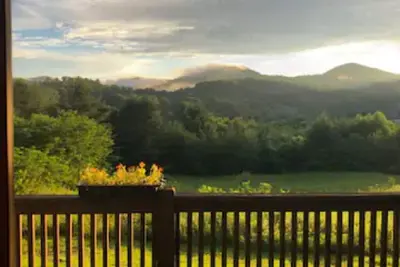 Image de Rare Mountain Double Vision Lake Glenville Private Rd King Bed Pet Friendly