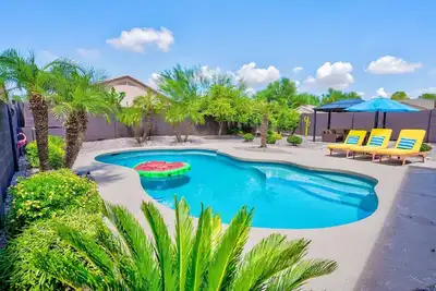 Image de Beautiful Vacation Home with a Pool!