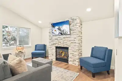 Image de New modern cabin on the Tieton River