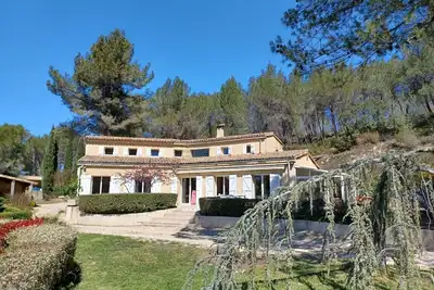 Image de Villa zen au cœur du pays d'Aix-en-Provence