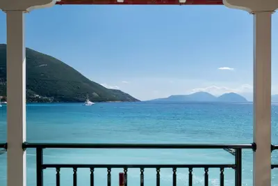 Image de Appartement de vacances 'Apostolos Apartment 5' près de la plage avec vue sur la mer et Wi-Fi.