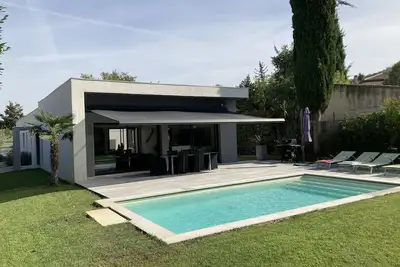 Image de Villa neuve contemporaine a Aix en Provence