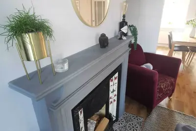 Image de Beautiful 3 bedroom victorian terrace house 5 minutes drive to sandbanks beach!