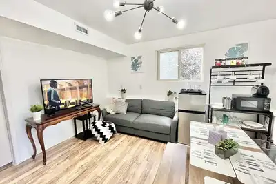 Image de ⭐ Modern 3-bedroom guest suite in Kirkland