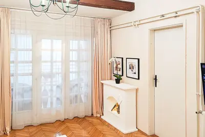 Image de Central 2-bedroom apartment + free private parking