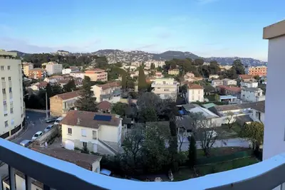 Image de 1 bedroom apartment in le cannet