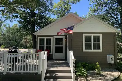 Image de Harper’s Hangout- Cute, cozy Caseville cottage!