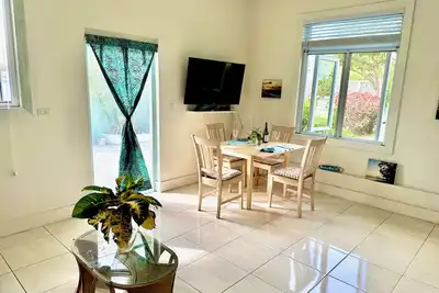 Image de Shirlea West is a lovely studio apartment