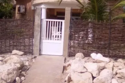 Image de Magnifique villa pied dans l’eau, vue sur mer