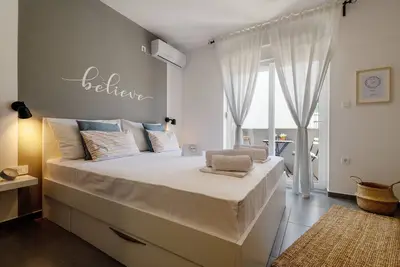 Image de Apartments Lavanda - Studio Apartment with Side Balcony and Sea View A2