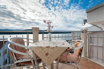 Image de Villa Marić - Studio Apartment with Balcony and Sea View 6