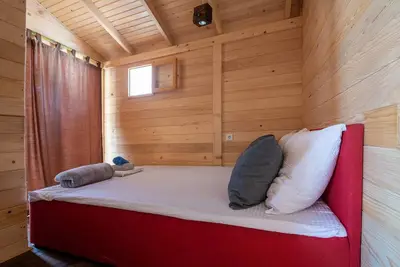 Image de Feral Beach - One Bedroom Apartment with Sea View 6