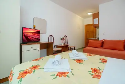 Image de Apartments Matej - Studio Apartment with Garden View and Balcony 201