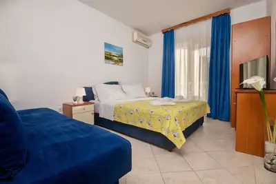 Image de Apartments Matej - One-Bedroom Apartment with Sea View and Balcony 205