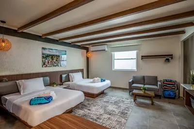 Image de Bushiri's Long Life Building-Studio-Sleeps 2 #8