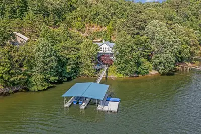 Image de Sunset Cove: 4  Br, 3  Ba House in Bremen, Sleeps 12