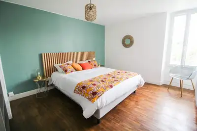 Image de ⭐️Belle maison rénovée à Angoulême : Saint Cybard/Fibre/Jardin⭐