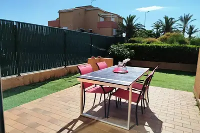 Image de Proche Plage et commerces pour ce T2 en Rdc avec jardin privatif-4nma7