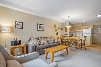 Image de Beautiful 2 bedroom condo in the heart of the Rocky Mountains