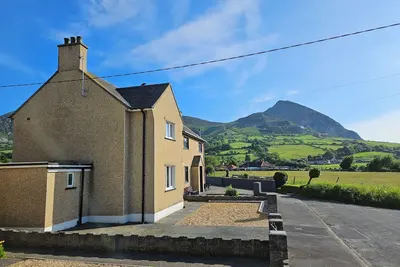 Image de Mor A Mynydd, pet friendly, character holiday cottage in Trefor