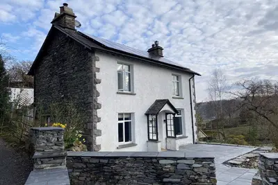 Image de Estcote, character holiday cottage, with open fire in Hawkshead
