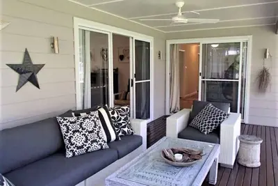 Image de Large Beach House near 2 beaches