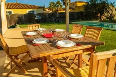 Image de Villa 110m² avec parking et piscine privative