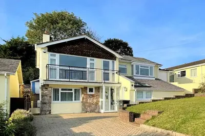 Image de Stunning Seaside House Walk to Beach, Marina & Brixham Town, Devon. Dog Friendly