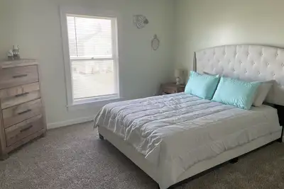 Image de Beach themed home! Walking distance to the beach and Historic Ashtabula Harbor!