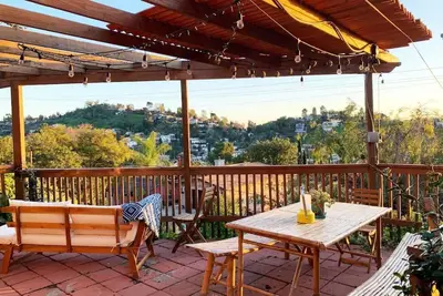 Image de Home on the Hill - Enjoy the Perfect Urban Getaway