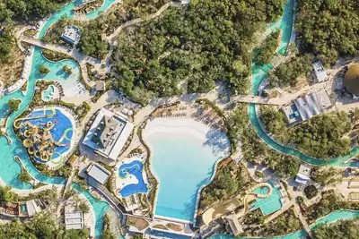 Image de Dive into Luxury and Fun with our One-Bedroom Suite at Vidanta Grand Mayan