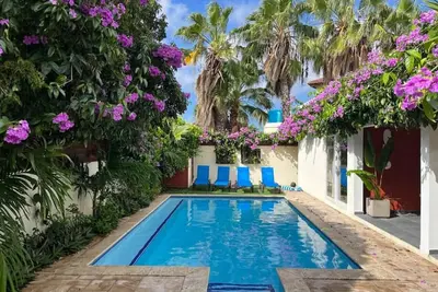 Image de Best 4br ground level Villa at a Top location!